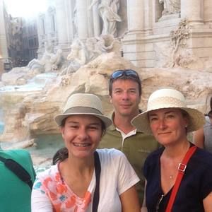 Meet your Posher, Caroline